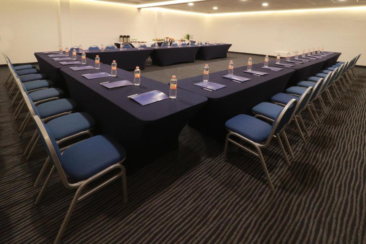 Holiday Inn Express San Luis Potosi By Ihg Экстерьер фото